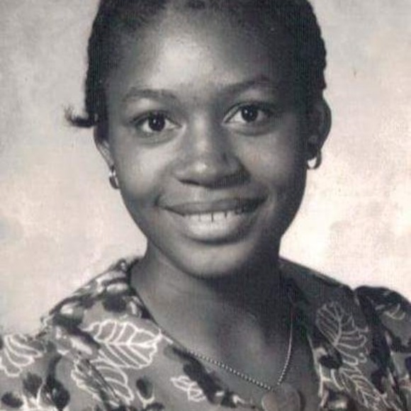 sheila_dobson